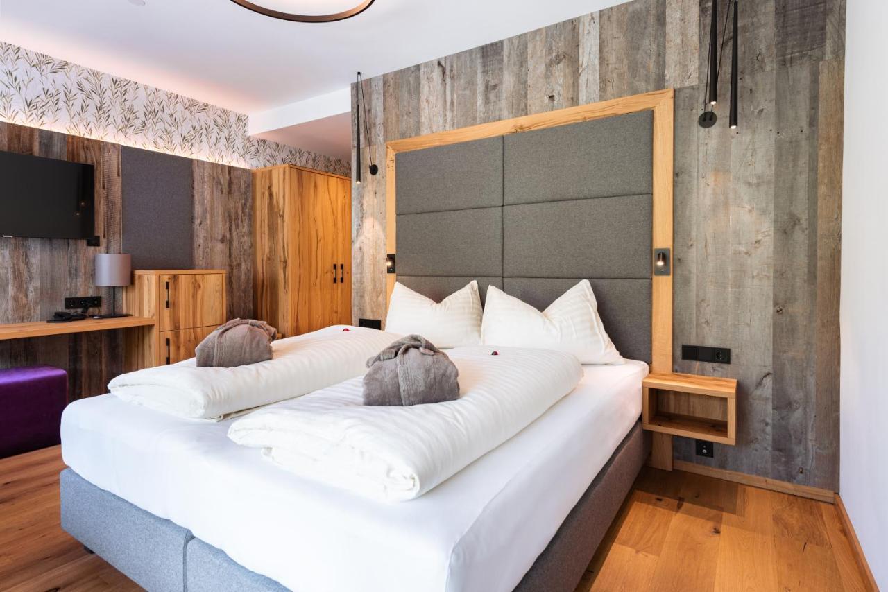 Hotel Lohningerhof Maria Alm am Steinernen Meer Phòng bức ảnh