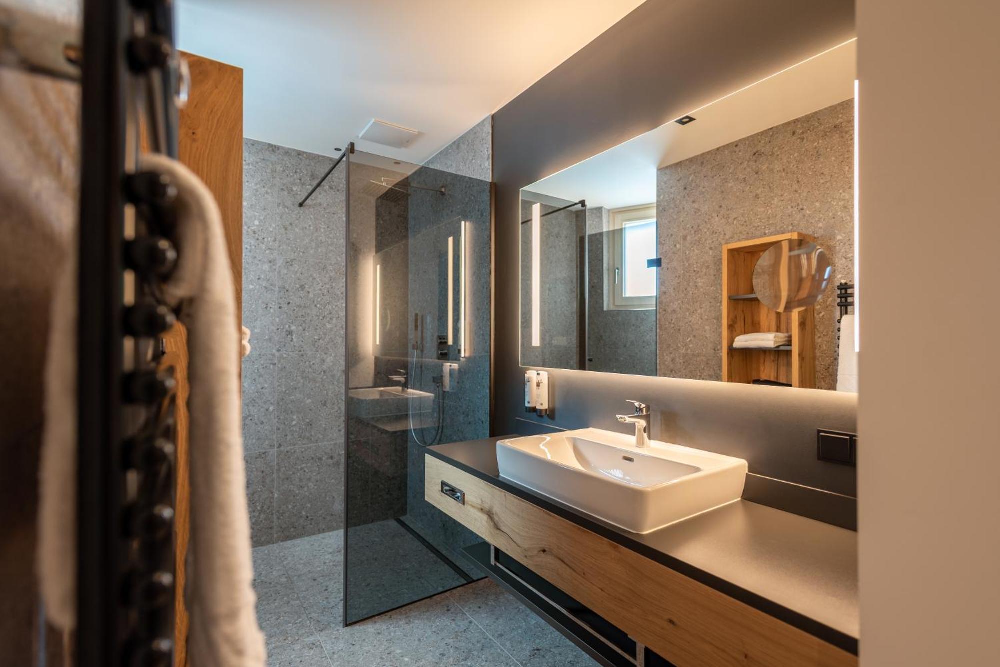 Hotel Lohningerhof Maria Alm am Steinernen Meer Phòng bức ảnh