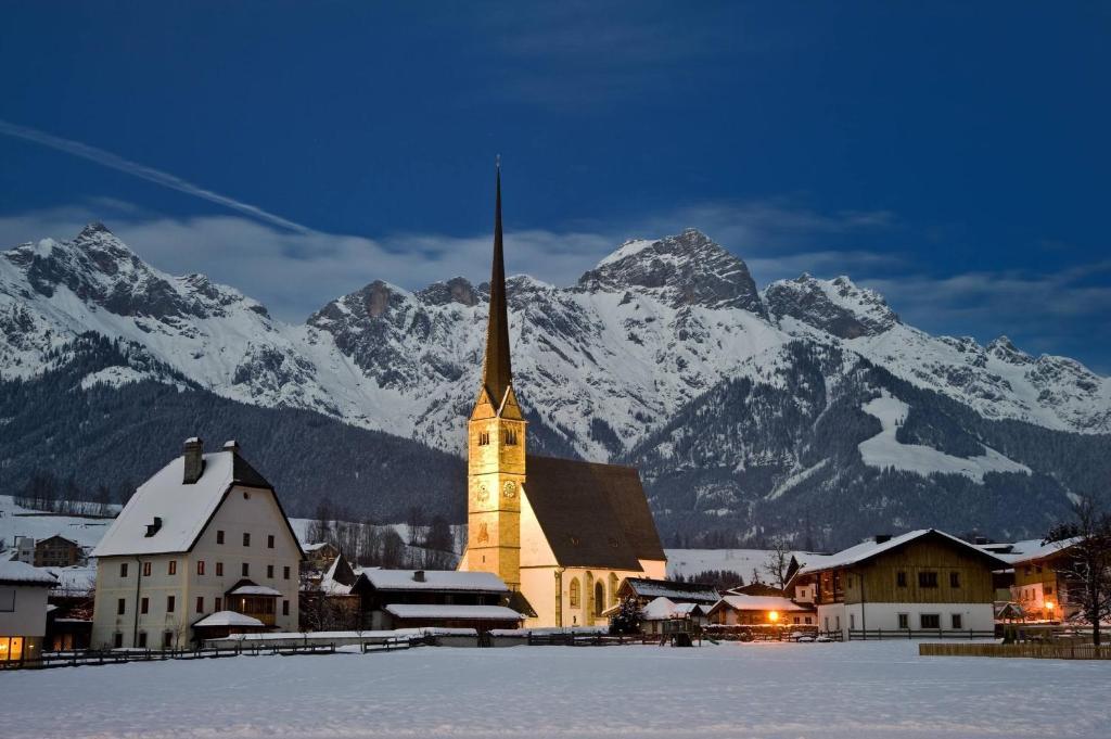 Hotel Lohningerhof Maria Alm am Steinernen Meer Ngoại thất bức ảnh
